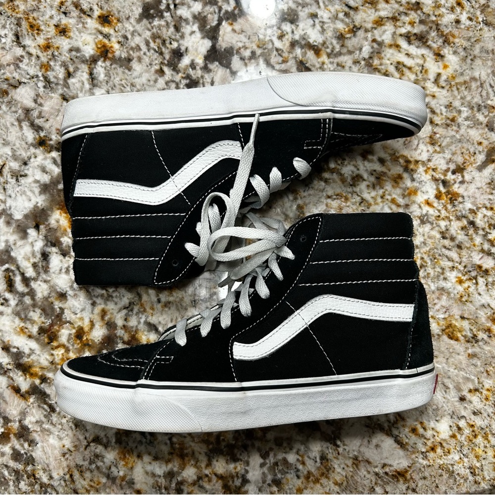 Vans SK8-HI High Top Skate Unisex Shoes Black/White Mens 7.5 Womens 9